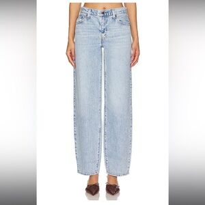 Levi’s Baggy Dad in Fan Flare